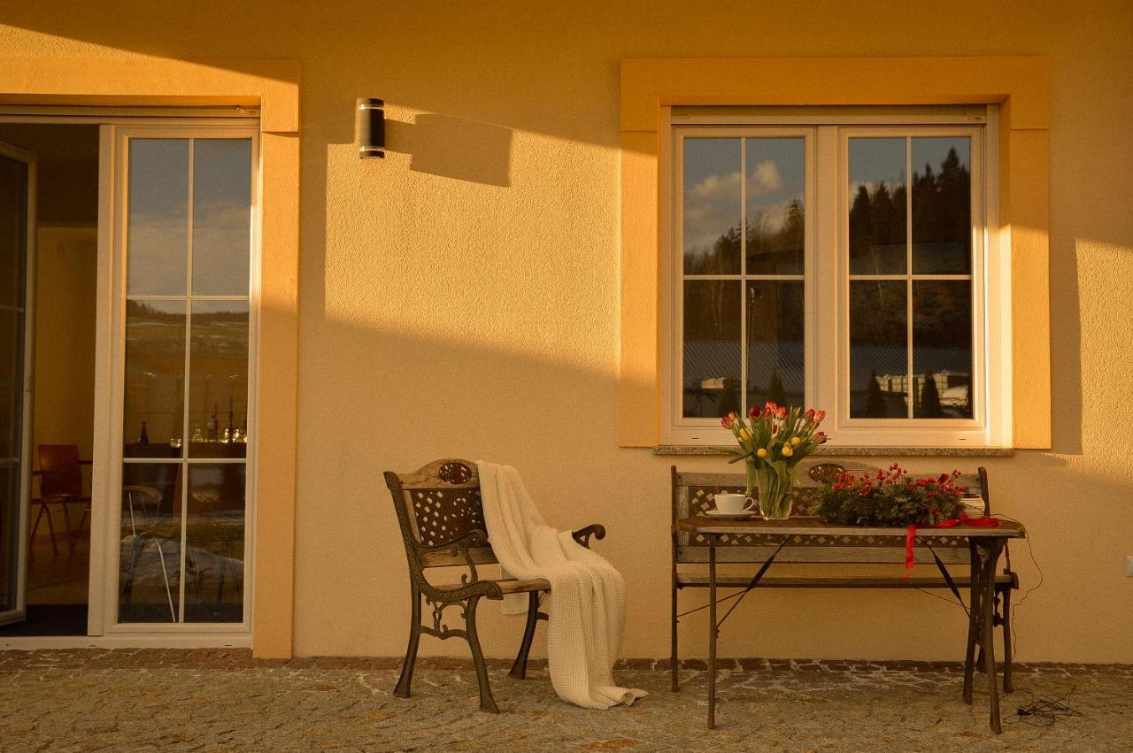 Apartamenty Agroturystyczne Papiernia Niedzwiedz ภายนอก รูปภาพ